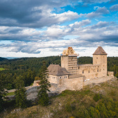 Rekonstrukce západní věže hradu Kašperk