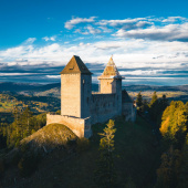 Rekonstrukce západní věže hradu Kašperk